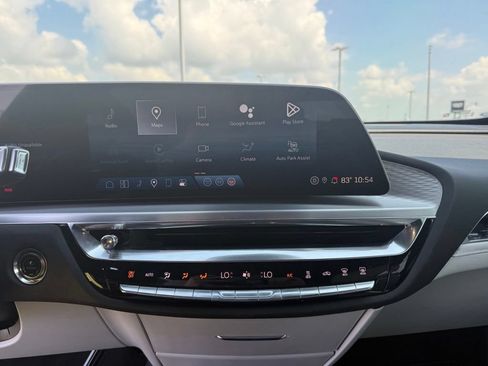 Certified 2024 Cadillac Lyriq Sport AWD/4WD image 22
