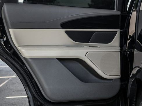 Used 2024 Lincoln Nautilus Reserve image 35