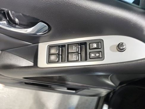 Used 2012 Nissan Murano SL AWD/4WD image 12