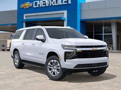 New 2026 Chevrolet Suburban LS RWD image 33