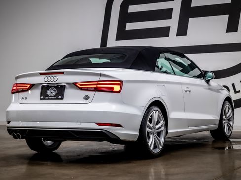 Used 2018 Audi A3 2.0T Premium FWD image 30