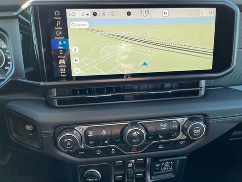 New 2026 Jeep Wrangler Unlimited Rubicon w/ Technology Group image 27