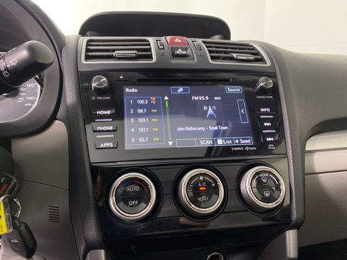 Used 2017 Subaru Forester 2.5i Premium w/ All-Weather Package image 20