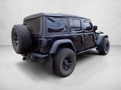 Used 2018 Jeep Wrangler Unlimited Sport AWD/4WD image 3