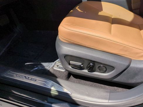 Used 2024 Lexus RX 350 Premium w/ Cold Area Package image 16