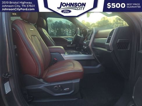 Used 2022 Ford F350 Platinum AWD/4WD image 15