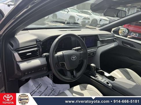 Certified 2025 Toyota Camry SE FWD image 13