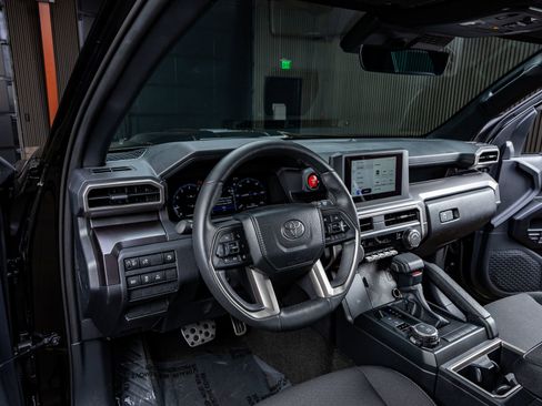 Used 2025 Toyota 4Runner TRD Sport image 17