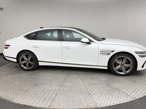 Certified 2026 Genesis G80 2.5T Sport Prestige AWD/4WD image 9