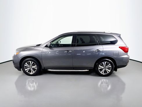 Used 2019 Nissan Pathfinder SV w/ Cargo Package FWD image 6