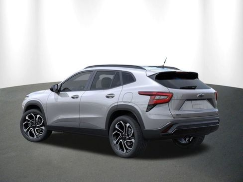 New 2026 Chevrolet Trax RS w/ Driver Confidence Package image 4