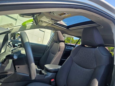 Certified 2022 Toyota RAV4 XLE w/ Convenience Package AWD/4WD image 21