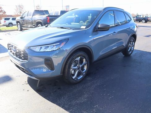 New 2026 Ford Escape ST-Line w/ Tech Pack #1 image 11