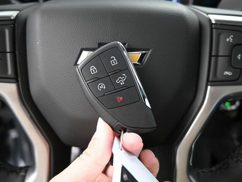 New 2026 Chevrolet Silverado 1500 LTZ w/ LTZ Premium Package image 37