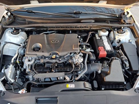Used 2024 Toyota Camry XSE FWD image 27