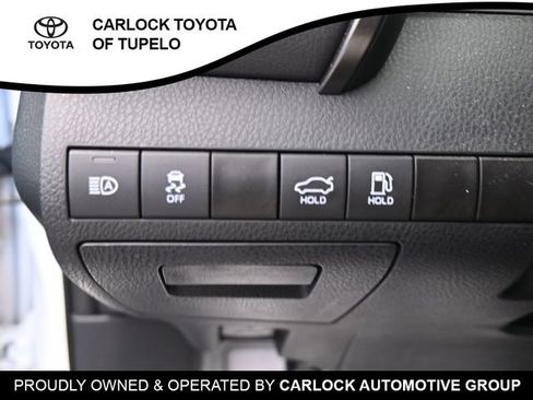 Used 2024 Toyota Camry SE w/ Convenience Package FWD image 19