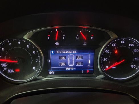 Used 2020 GMC Terrain SLE image 23