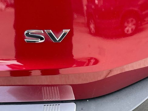 Used 2023 Nissan Rogue SV image 6