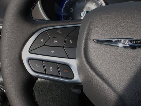 New 2026 Chrysler Voyager LX image 19