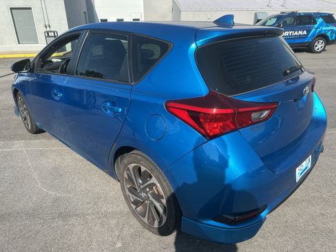 Used 2017 Toyota Corolla iM FWD image 4