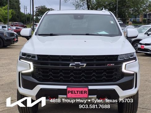 Used 2023 Chevrolet Tahoe Z71 AWD/4WD image 2