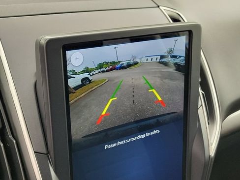 Used 2024 Ford Edge SE w/ Cargo Accessory Package AWD/4WD image 28