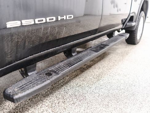 Used 2023 GMC Sierra 2500 SLT w/ SLT Convenience Package image 41