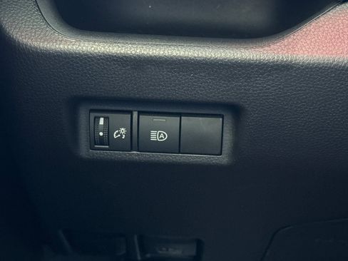 Used 2025 Toyota RAV4 LE FWD image 30