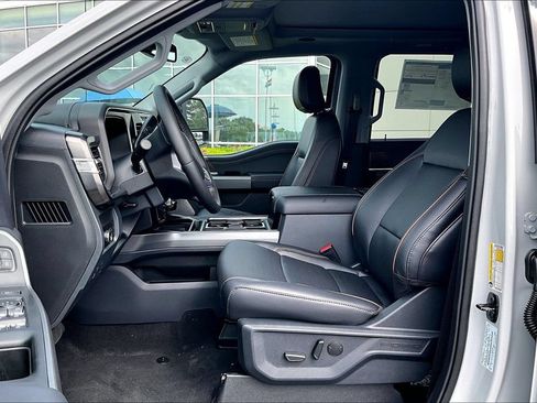 New 2026 Ford F250 4x4 Crew Cab Super Duty image 9