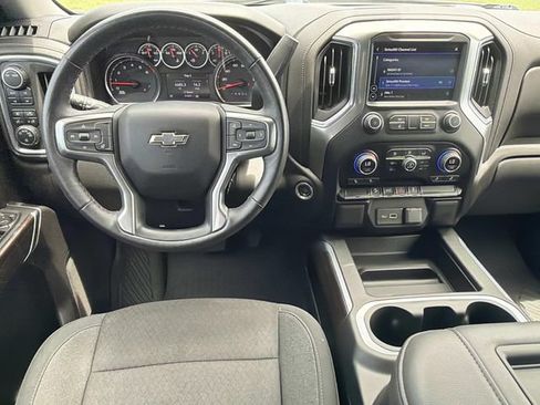 Used 2022 Chevrolet Silverado 1500 LT Trail Boss w/ Bed Protection Package AWD/4WD image 25