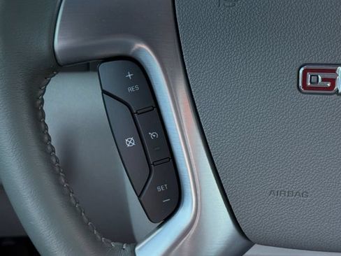 Used 2016 GMC Acadia SLT w/ Open Road Package AWD/4WD image 19