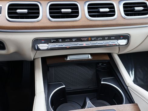 Used 2020 Mercedes-Benz GLE 350 4MATIC image 42
