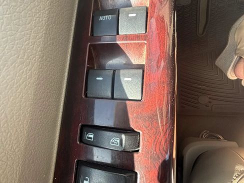 Used 2010 Ford F250 Lariat AWD/4WD image 14