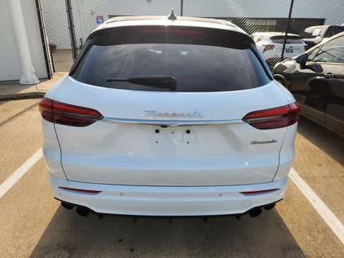 Used 2023 Maserati Grecale Modena AWD/4WD image 5