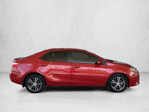Used 2016 Toyota Corolla LE w/ Driver Convenience Package FWD image 4