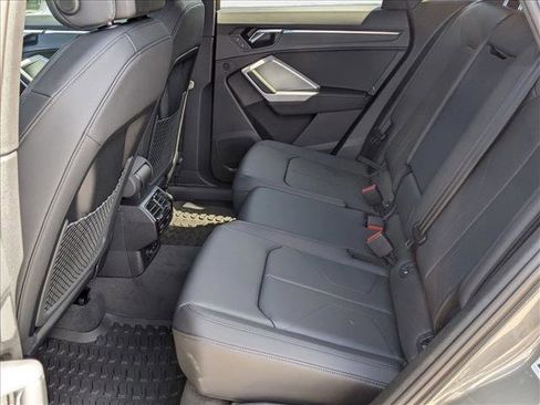 New 2025 Audi Q3 2.0T Premium image 15