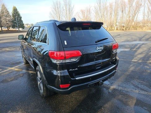 Used 2017 Jeep Grand Cherokee Limited w/ Trailer Tow Group IV image 3