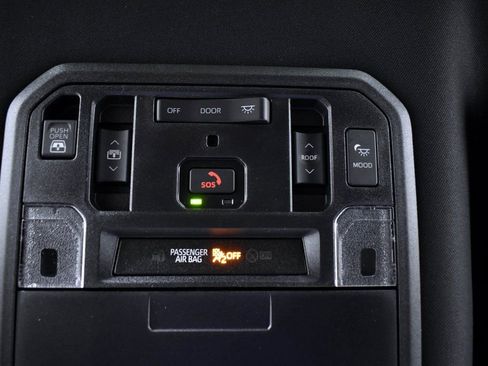 New 2026 Toyota Tundra Platinum image 31