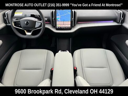 New 2026 Volvo EX30 Cross Country Ultra w/ Protection Package Premier image 18