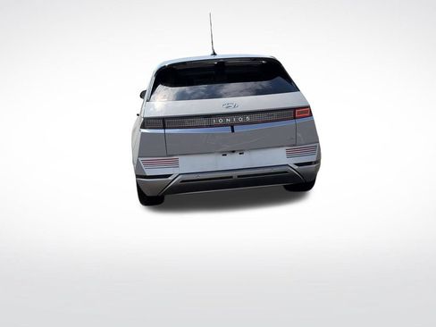 Used 2023 Hyundai Ioniq 5 Limited AWD/4WD image 4