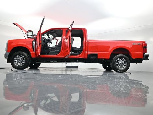 Used 2024 Ford F350 Lariat w/ Lariat Ultimate Package image 56