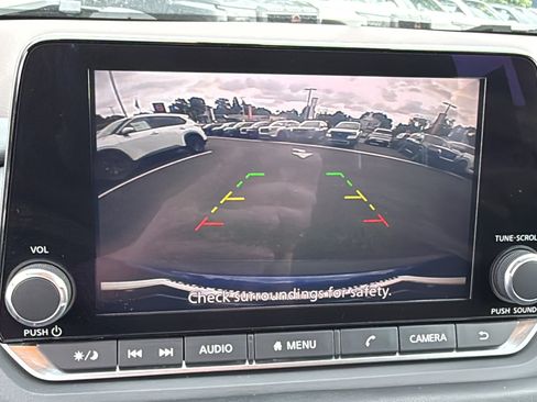 Certified 2023 Nissan Rogue S AWD/4WD image 13