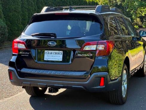 Used 2018 Subaru Outback 2.5i Premium AWD/4WD image 9