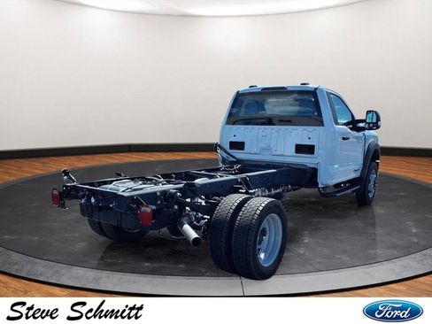 Used 2025 Ford F550 2WD Regular Cab Super Duty image 24