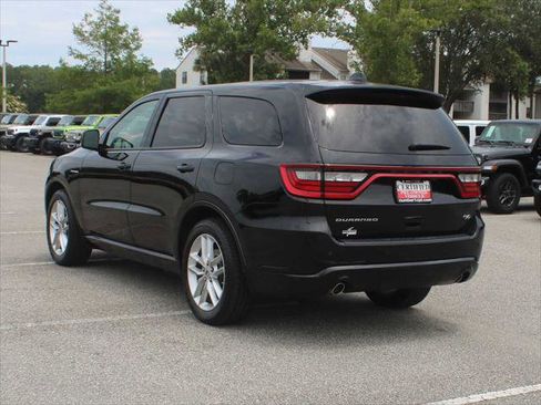 Certified 2022 Dodge Durango R/T RWD image 5