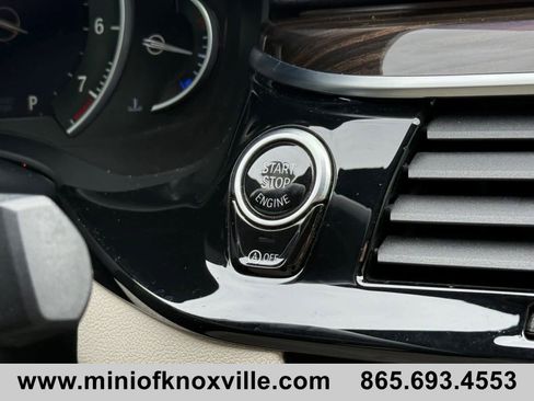 Used 2019 BMW 530i w/ Convenience Package RWD image 24