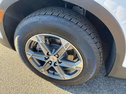 Used 2024 Chevrolet Blazer LT image 21