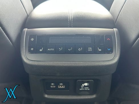 Used 2022 Nissan Pathfinder Platinum w/ Cargo Package FWD image 36