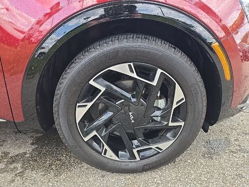 Certified 2024 Kia Sportage SX FWD image 12