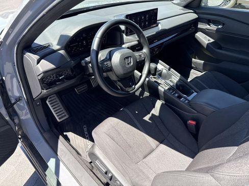 Used 2023 Honda Accord Sport image 14